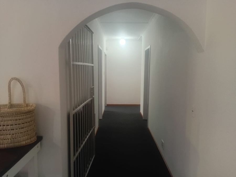 To Let 1 Bedroom Property for Rent in Vincent Eastern Cape